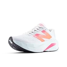 New Balance Women's FuelCell Supercomp Trainer V3