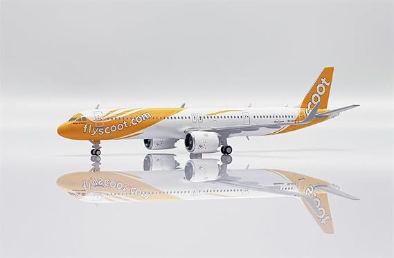 JC Wings 1/400 Complete Scoot for Airbus A321neo 9V-NCAA Wings of Change Aircraft Pre-built Model Aircraft Model Aircraft