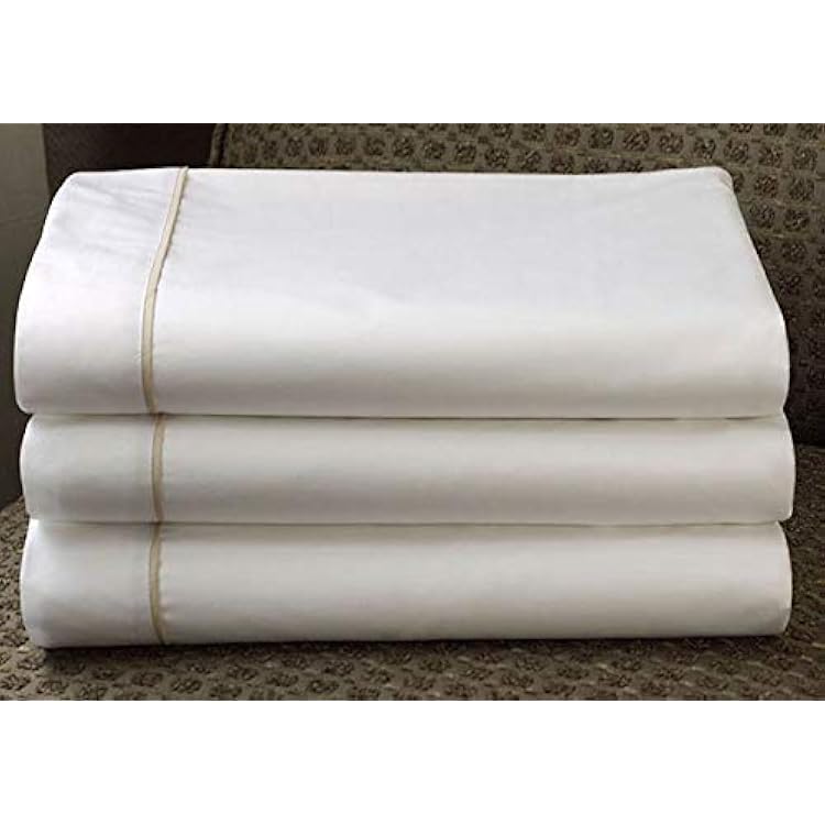 Westin Ultra Luxe Middle Sheet - Soft, Luxurious 600 Thread Count Cotton Flat Sheet - White with Taupe Trim - King 112 x 103