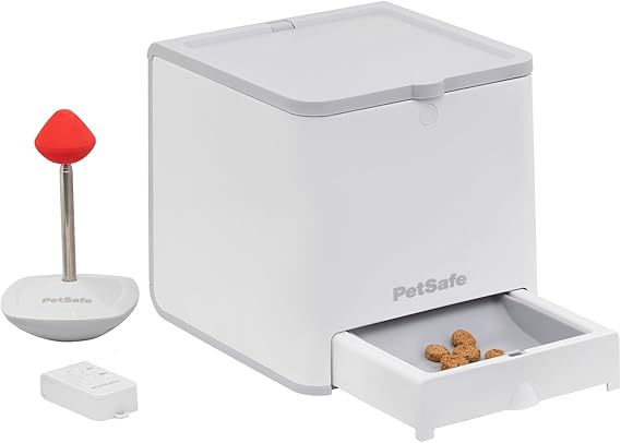 PetSafe Teach & Treat Remote Reward Trainer, Up to 30 Yards