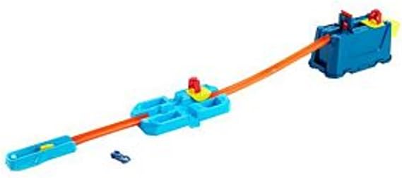 Hot Wheels Toy Car Track Set, Track Builder Unlimited Stunt Crash Box Playset with 18 Building Components in Storage Box with Lid & 1:64 Scale Vehicle