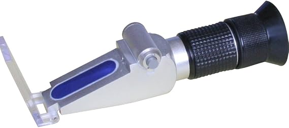 Hand Held Lighted Refractometer with Three Scales Oechsle Refractometer Zgrb-44satc