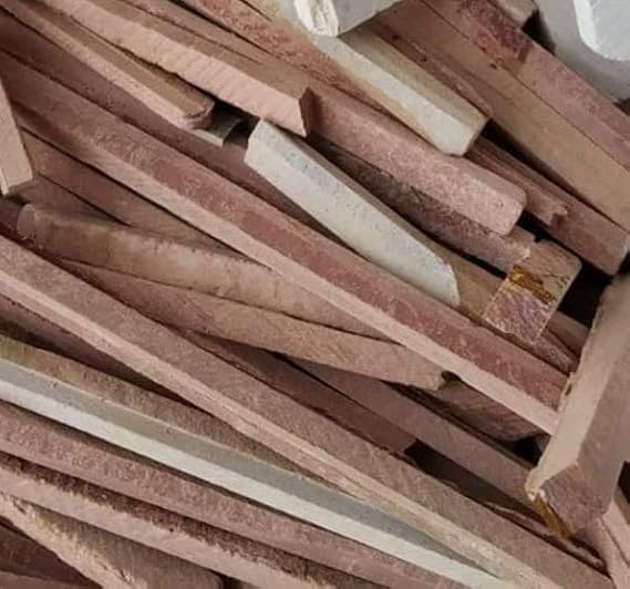 Thin red slates- 2.5 kg