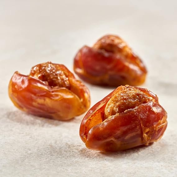 Bateel Kholas Dates with Caramelized Macadamia Premium Stuffed Arabian Dates | Golden Toffee Flavor with Crunchy Macadamia | Gourmet Eid & Ramadan Gift Box
