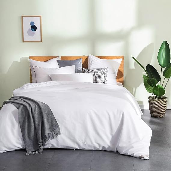 THXSILK Silk Comforter Duvet Quilt for Spring Fall Autumn 100% Long Strand 6A Mulberry Silk Floss Filling with Cotton Shell Ultra Soft Light Weighted, White, King