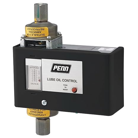 Johnson Controls P28AN-1C Lube Oil Control, 8 to 70 psi