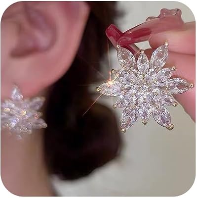 Rhinestone Flower Stud Earring for Women Trendy Diamond Snowflake Stud Earrings Elegant Winter Holiday Party Jewelry Gifts