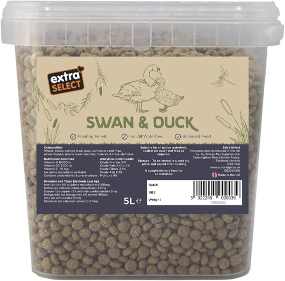 Extra Select Premium Floating Swan and Duck Feed, 5 Litre