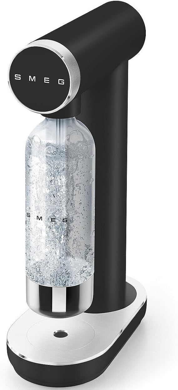 Smeg SKC01BLM Soda Yapıcı, Kaymaz Ayaklar, Yerden Tasarruflu Tasarım, 800ml, Mat Siyah