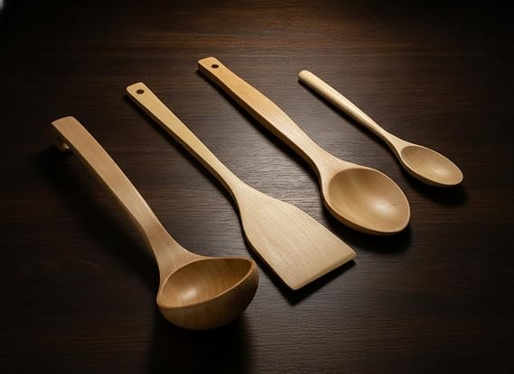 Doğal Akçaağaç 4 Parça Mutfak Seti – Premium Ahşap Kaşık, Spatula ve Servis Kepçesi – Sağlıklı ve Ergonomik Mutfak Gereçleri