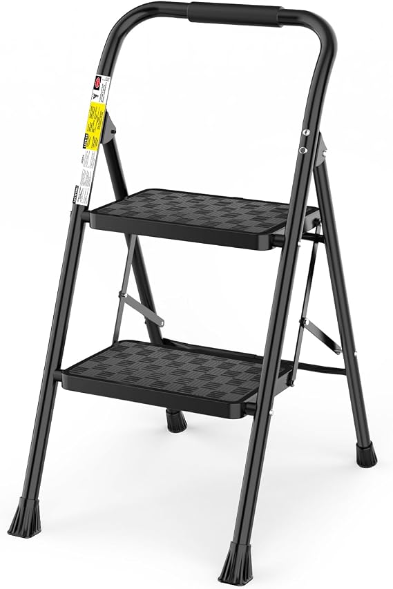 HBTower Trittleiter 2 Stufen klappbar rutschfeste Stufen im Mosaik-Design Klapptritt mit Gepolstertem Handgriff Leicht & Platzsparend Tragkraft 150 kg