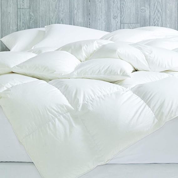 Cuddledown Dreamstead Blend Comforter | Soft, Lofty, Cloudlike | 50% Down, 50% Down Alternative Blend | 100% Cotton Shell, Percale Weave | Duvet Insert | Hypoallergenic | Handcrafted | RDS & Oeko-TEX