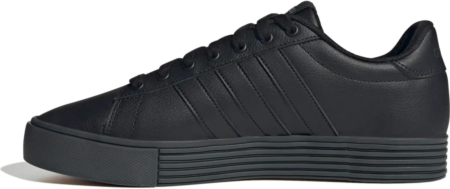 adidas Unisex-Adult Daily 4.0