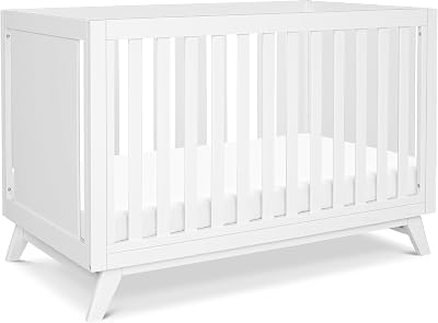 Davinci Otto 3-in-1 Convertible Crib in White, Greenguard Gold Certified