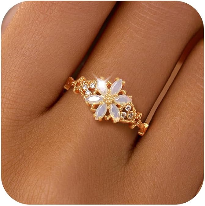 Dainty Flower Cubic Zirconia Rings for Women 925 Sterling Silver Stackble Rings 14K Gold Plated Eternity Engagement Wedding Band Rings Snowflake Ring Wedding Bride Jewelry Gifts
