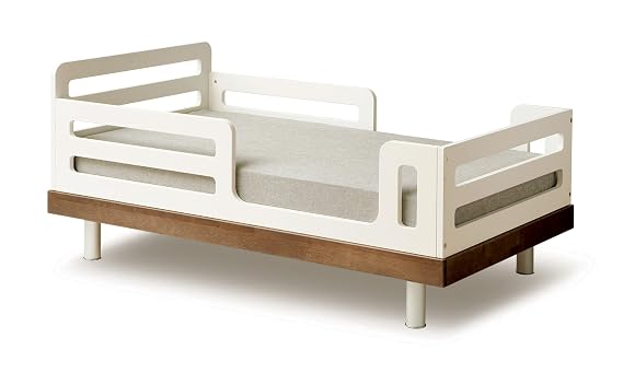 Classic Toddler Bed, Walnut