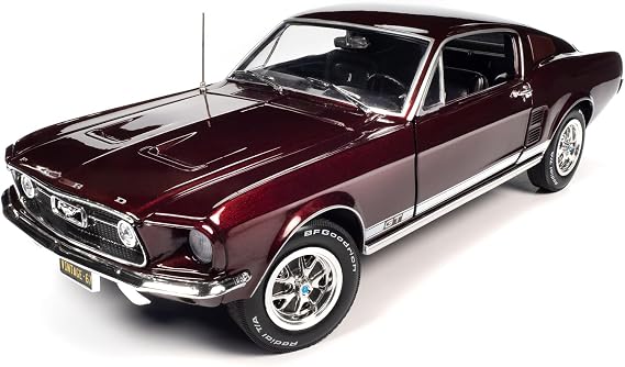 American Muscle 1967 Ford Mustang 2+2 GT 1:18 Scale Diecast