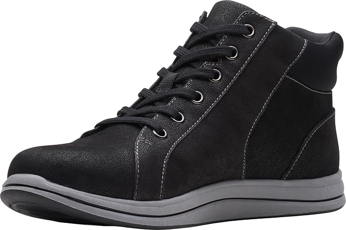 Clarks Women's Breeze Glide