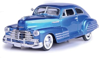 Motormax 1948 Chevy Aerosedan Fleetline Hard Top 124 Scale Diecast Model Car Model Blue