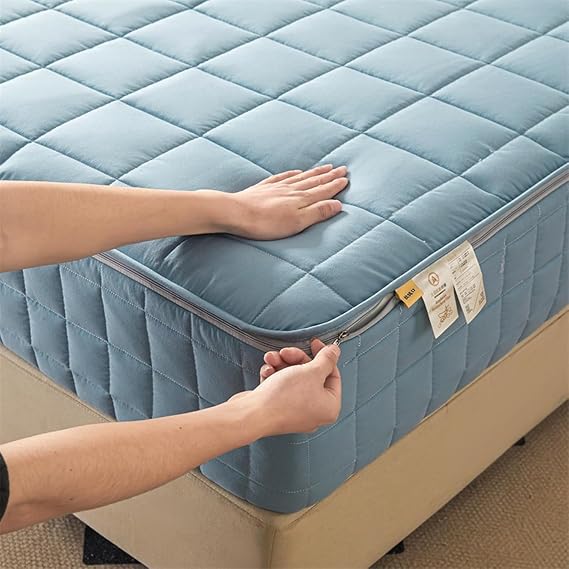 Full Zipped Mattress Protector Customizable Quilted Mattress Cover Zip Up Bed Fitted Sheet Double/Single/King Mattress Topper Washable Anti-dust 360°Total Mattress Encasement Cover(Dust blue,90x190+20