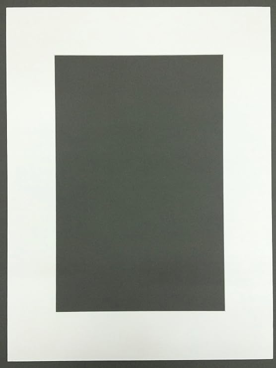 18x24 White Picture Mat with White Core Bevel Cut for 13x19 Pictures