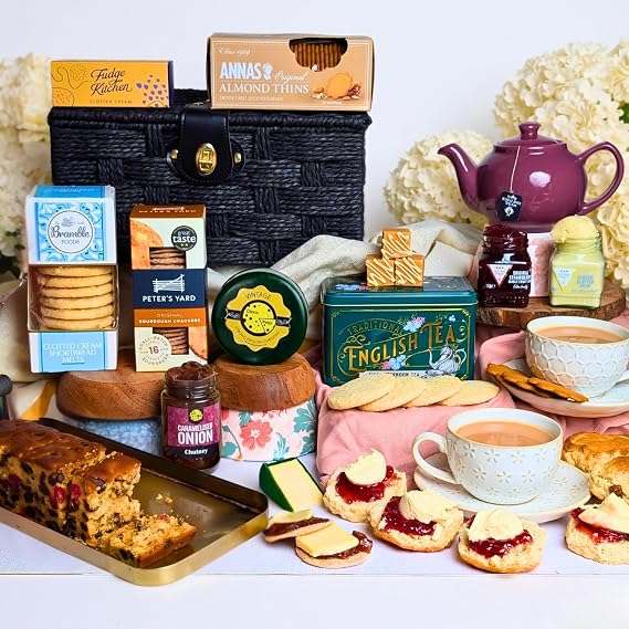 Food and Drink Gift Hamper | With Vintage Cheddar, Scones, Biscuits, Fruit Cake, Tea Caddy & More | Luxury Gift Basket for Birthdays, Thank You, Father’s Day, Mother’s Day | For Women & Men