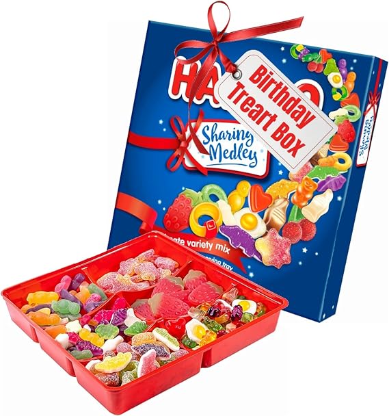 Sharing Retro Sweets Gift Box - Ultimate Mixed Variety of Fizzy & Fruity Sugar Coated Gummy Assortment 480g Medley Hamper Box with Christmas Card. Pick and Mix Sweets for Party Bag Fillers, Stockings