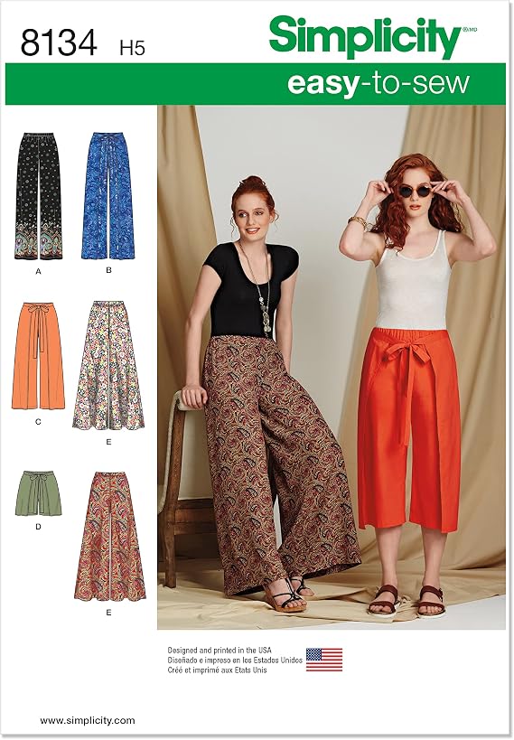 Simplicity 8134 Easy to Sew Women's Pants and Shorts Sewing Patterns, Sizes 14-22,White