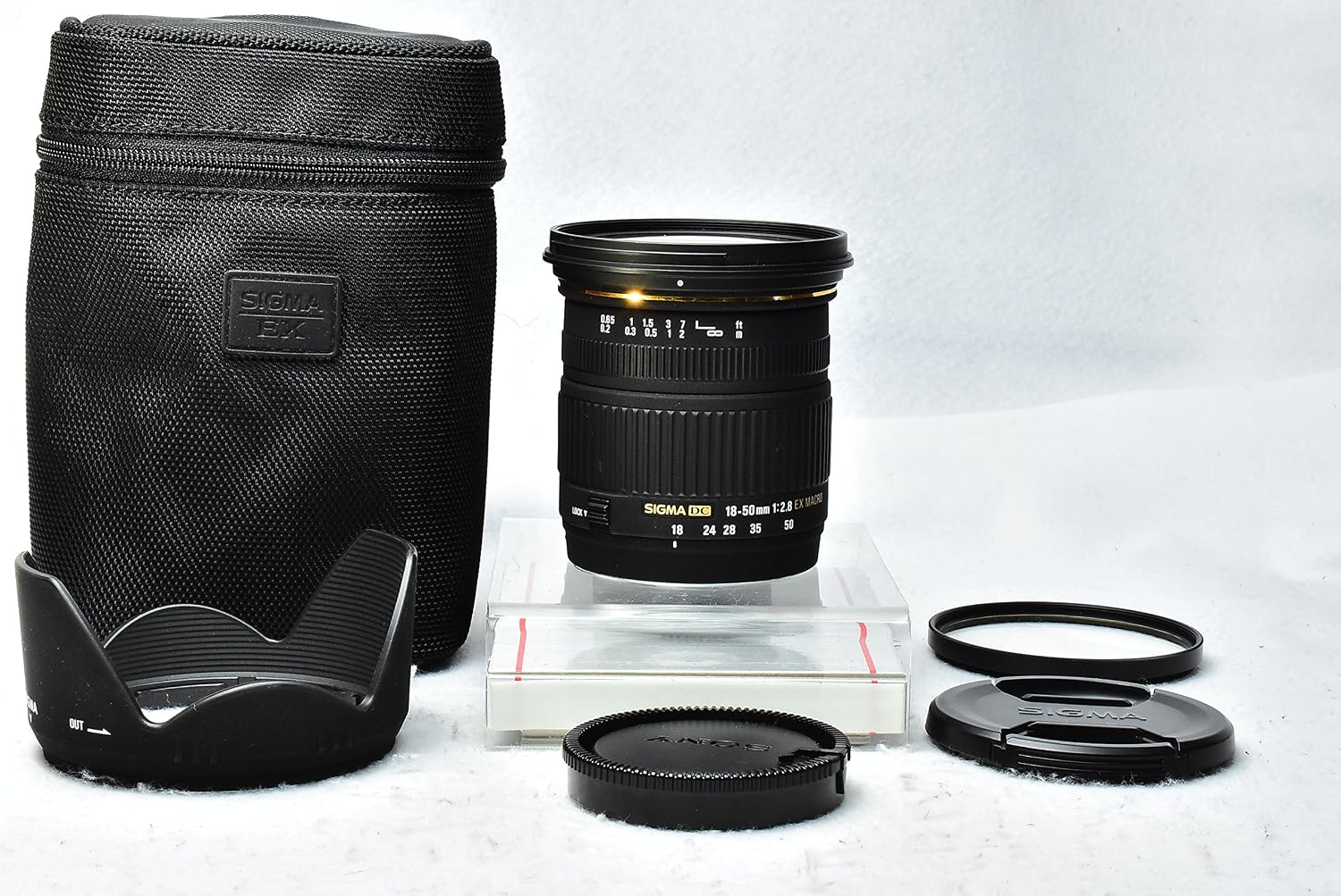 Sigma 18-50mm EX DC Macro Digital zoom lens for Sony digital SLR cameras