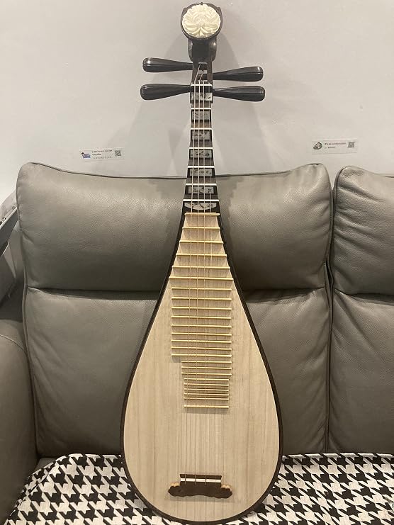 LANDTOM Professional chicken wing wood Chinese Lute Traditional National Stringed Instrument Pipa for Adults